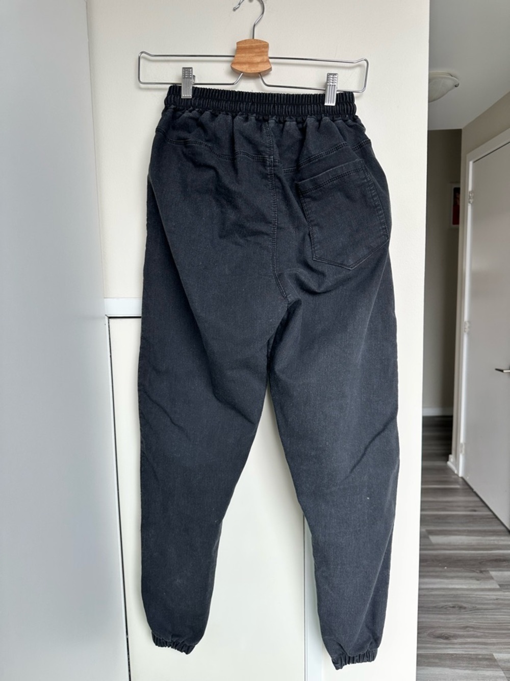 Fear of God Inspired Jogger Jeans Skull Graphic Streetwear Denim Faded Black Sz8 - Picture 9 of 13